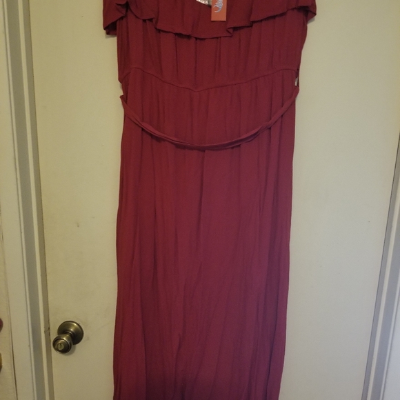 Strapless dress - Picture 2 of 3